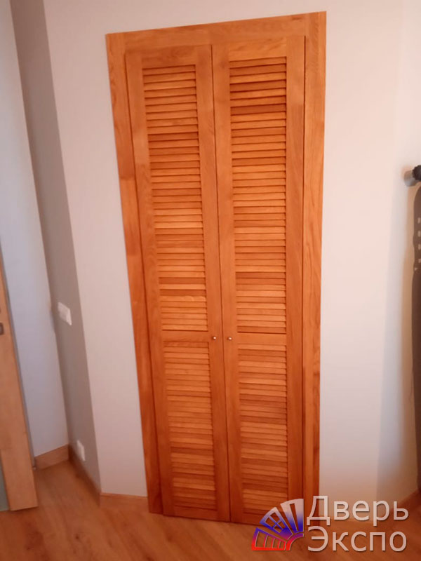 деревянные жалюзийные дверки 43